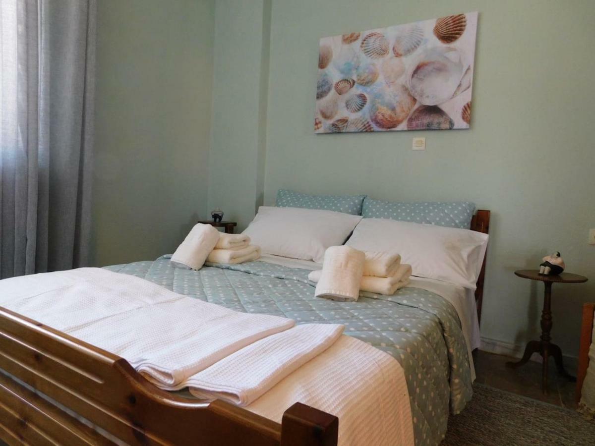 A Bright Home Away From Home Parálion Ástros المظهر الخارجي الصورة