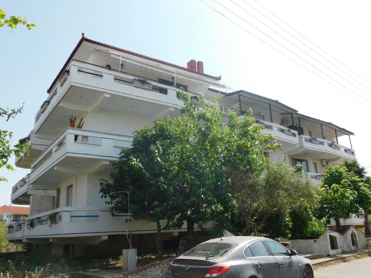 A Bright Home Away From Home Parálion Ástros المظهر الخارجي الصورة